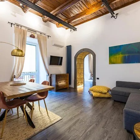 Hidden Gem On Chiaia Pedastrian Area By Napoliapartments Exterior foto